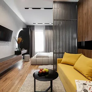  Апартаменты Dream On Drahomanova Street Украина